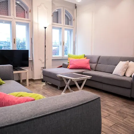 Centrally Located Relaxing Place *