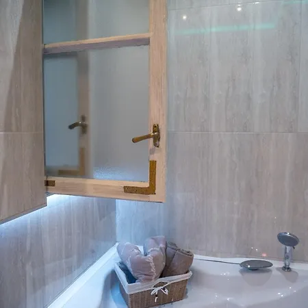 Centrally Located Relaxing Place Apartman *