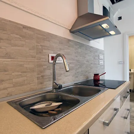 Centrally Located Relaxing Place *